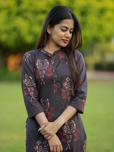 Deep Brown Parrot Motif Kurta