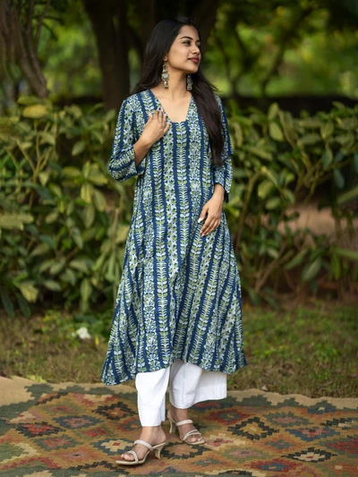 Handblock Indigo Floral Cotton Kurta