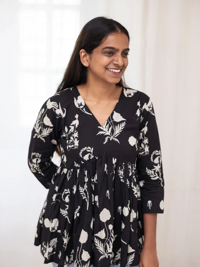 Black Floral Fall Gathered Top