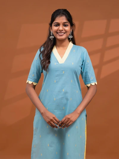 Blue Butta Handloom Scallop Kurta