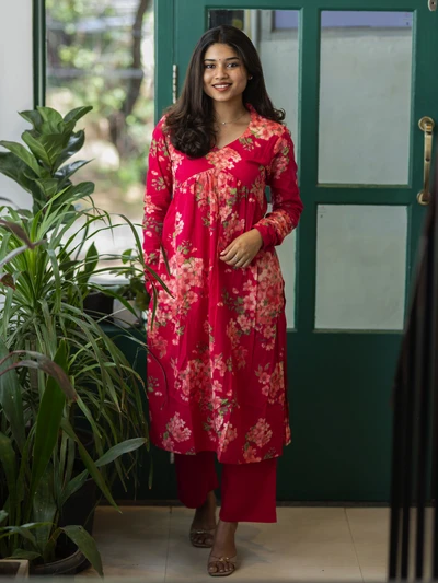 Aura Pink Printed Kurta Set