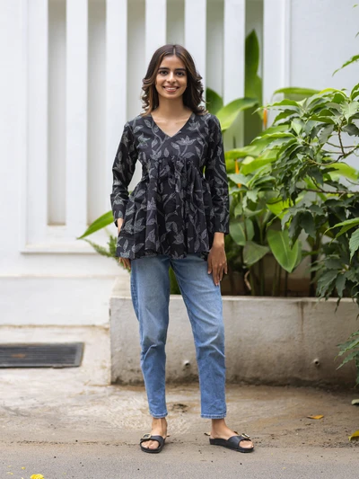 Black Dotted Short Top