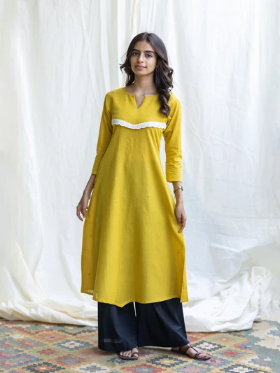 Amber Butta Lace Handloom Kurta