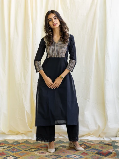 Black Line Everyday Kurta