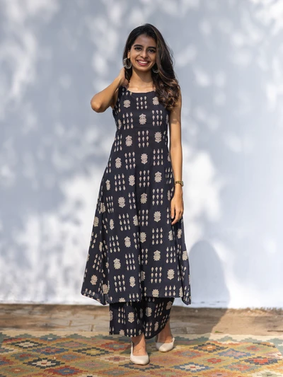 Black Floral Block Kurta Set