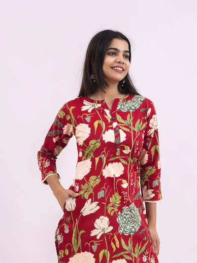 Red Pure cotton Floral Kurta